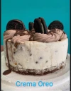 Helado artesanal , postres y tortas heladas